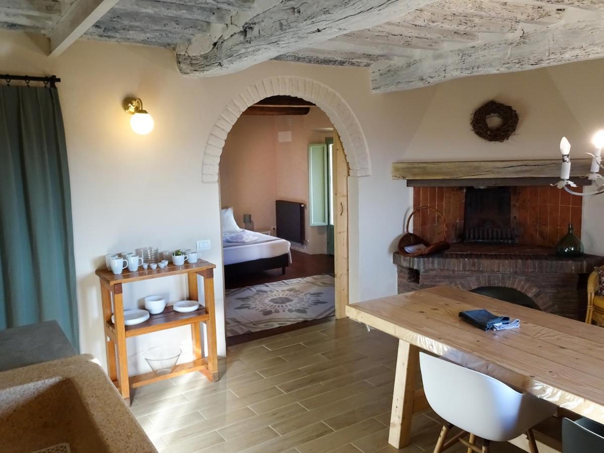 Agriturismo Anna-Rosa Legoli Bagian luar foto